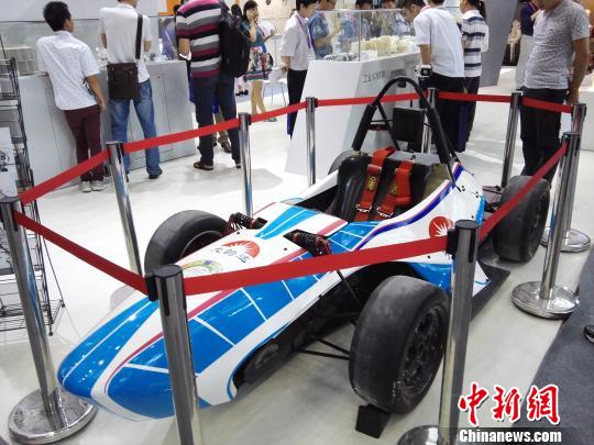 3D��ӡ̫���κ͟��ߡ� ��С�t �z