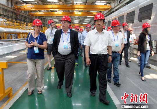 �D�酢�^�F���� �ν��� �z