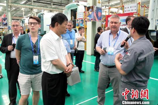 �D�酢�^�F���� �ν��� �z