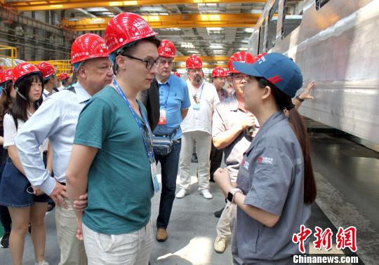 �D�酢�^�F���� �ν��� �z