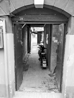 �D��խС���^�������н����f�ġ��W�^�^������