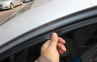 �Լ�����ϴ܇��ʡ�X��С���r�˾��~�����M��